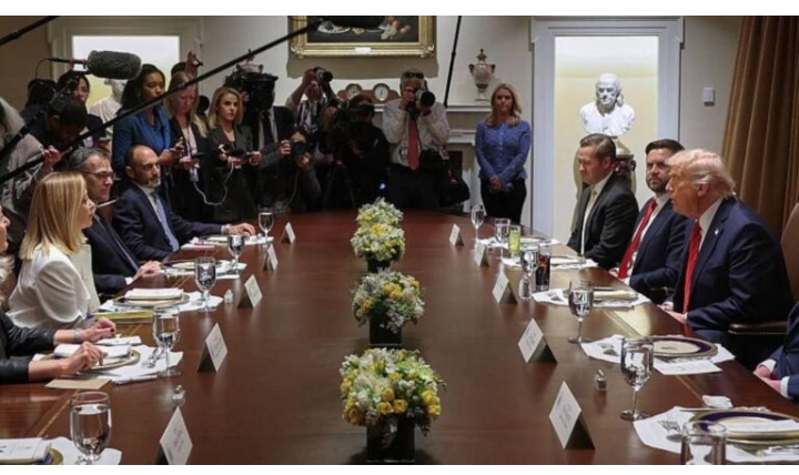 Latest Update :  Italy’s Meloni, in meeting with Trump, expresses hope to "make the West great again" — Read more.
