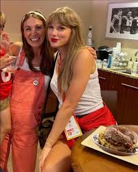 Taylor Swift’s Taylor Swift’s Go-To Fast Food Spots — And What She Orders Fast Food Fantasy: Her Favorite Spots and What She’d Order"...See More