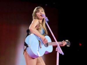 Taylor Swift Unveils 12th Album *The Life of a Showgirl*—Plans Candid Chat on Travis Kelce’s Podcast...See More