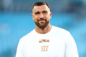 Kelce Could Break Historic Wide Receiver Record When Chiefs Face Texans...See More